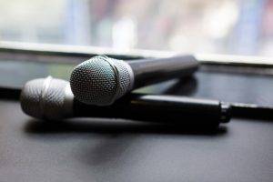 Best Practices for Using Wireless Microphones
