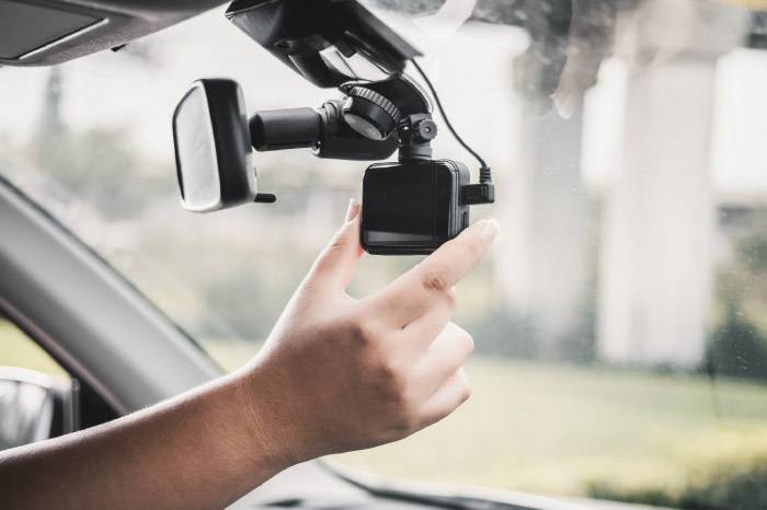 Choosing the Right Dash Camera for You
