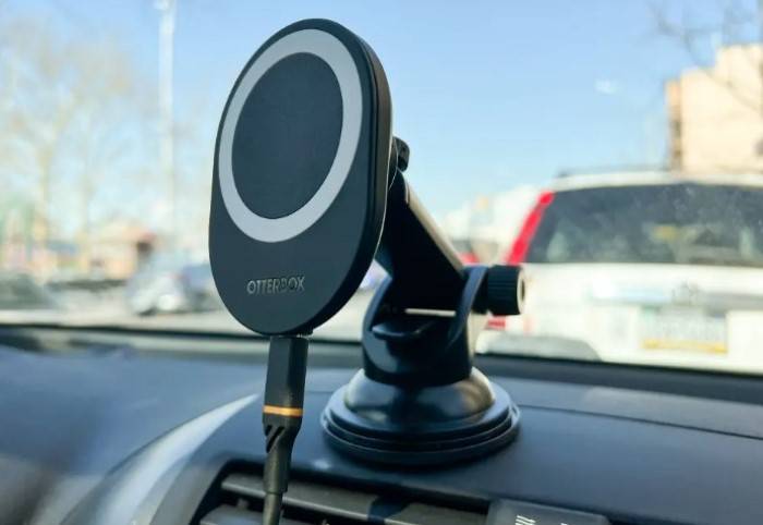 wireless car charger mount 2